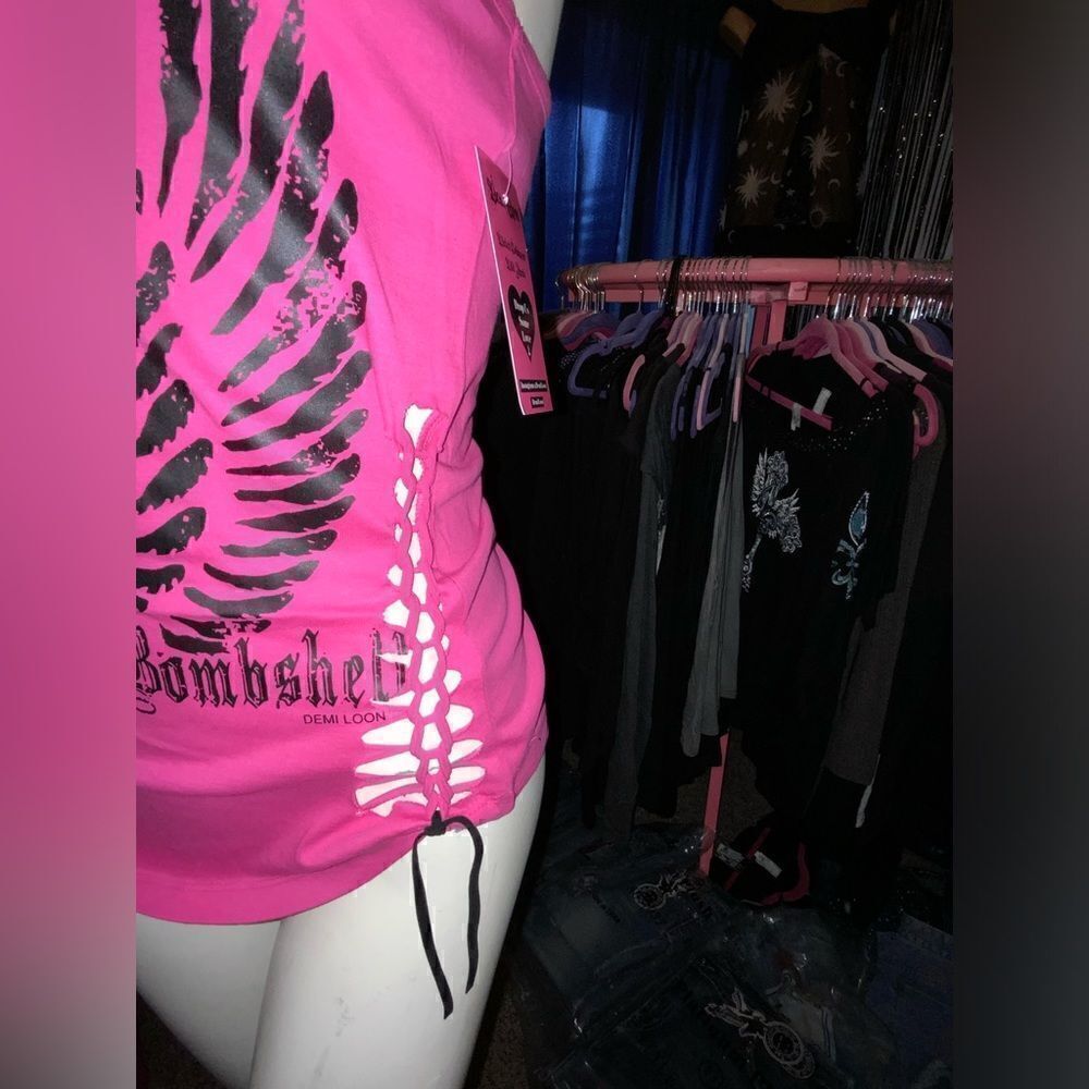 Bombshell Slashed Tank with Side Ties - Picture 3 of 3